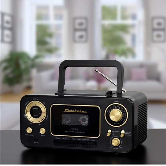 Studehaker SB2135BG Portable Stereo CD Boombox - Picture 2 of 6